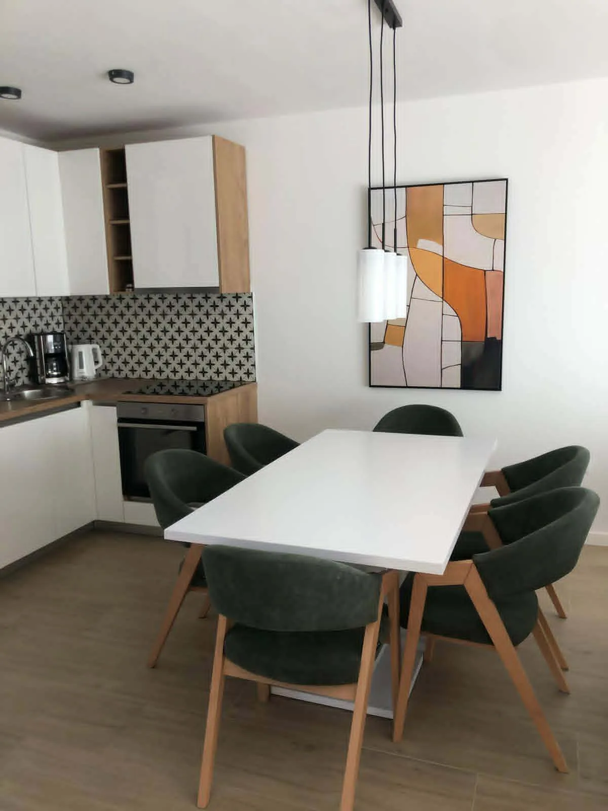 Apartman Ana — Kuhinja i blagovaonica