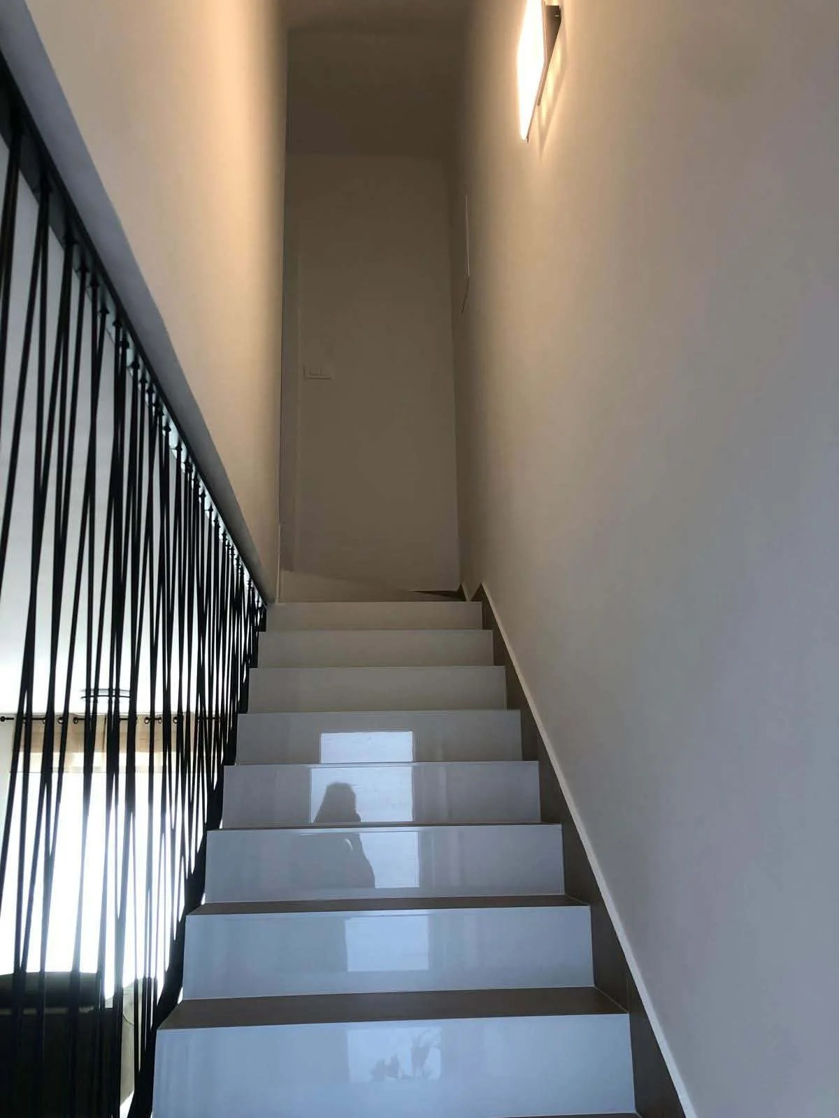 Apartman Ana — Moderno stubište